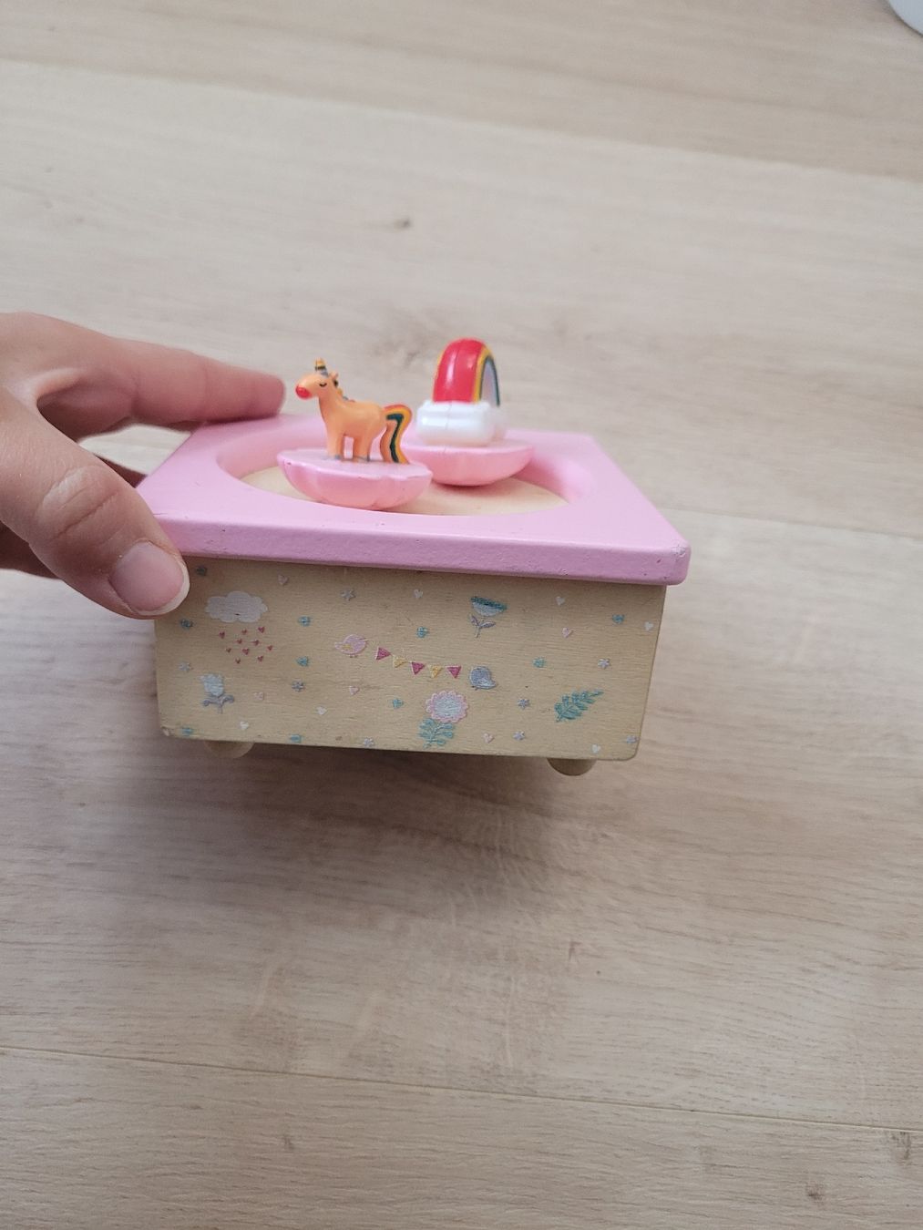 Carillon: Spieldose Baby – Usato da Lupsingen venduto da sta_wgg5 1