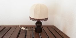 Vintage Tischlampe, Stoffschirm, Holzfuss, E27Top Zustand