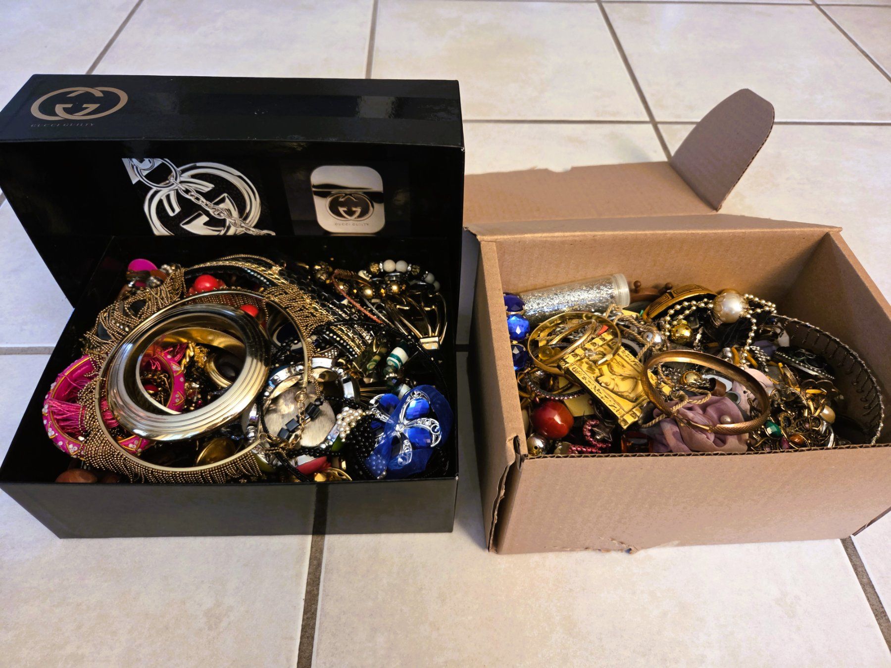 Sonstiger Schmuck: MODESCHMUCK LOT - MODE SCHMUCK KONVOLUT - VINTAGE – Gebraucht aus Brüttisellen von Nighttrain 8