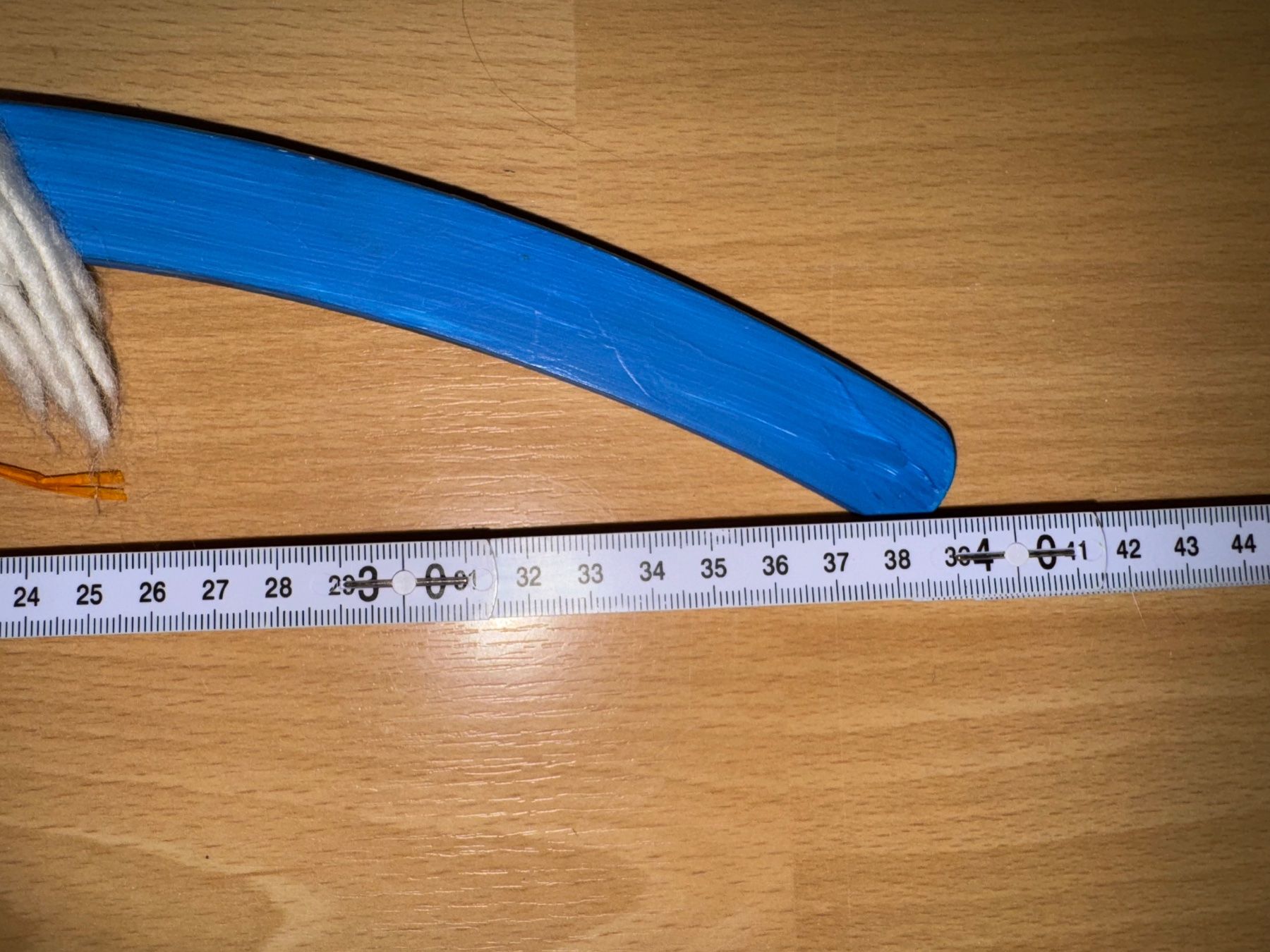 Appendiabiti: witziger Kleiderbügel mit Puppenkopf – Usato da Grosswangen venduto da Second_hand_paradise 1