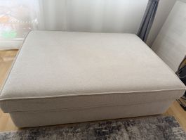 Grosser Hocker / Fusshocker für Wohnzimmer, hellgrau, top Zu