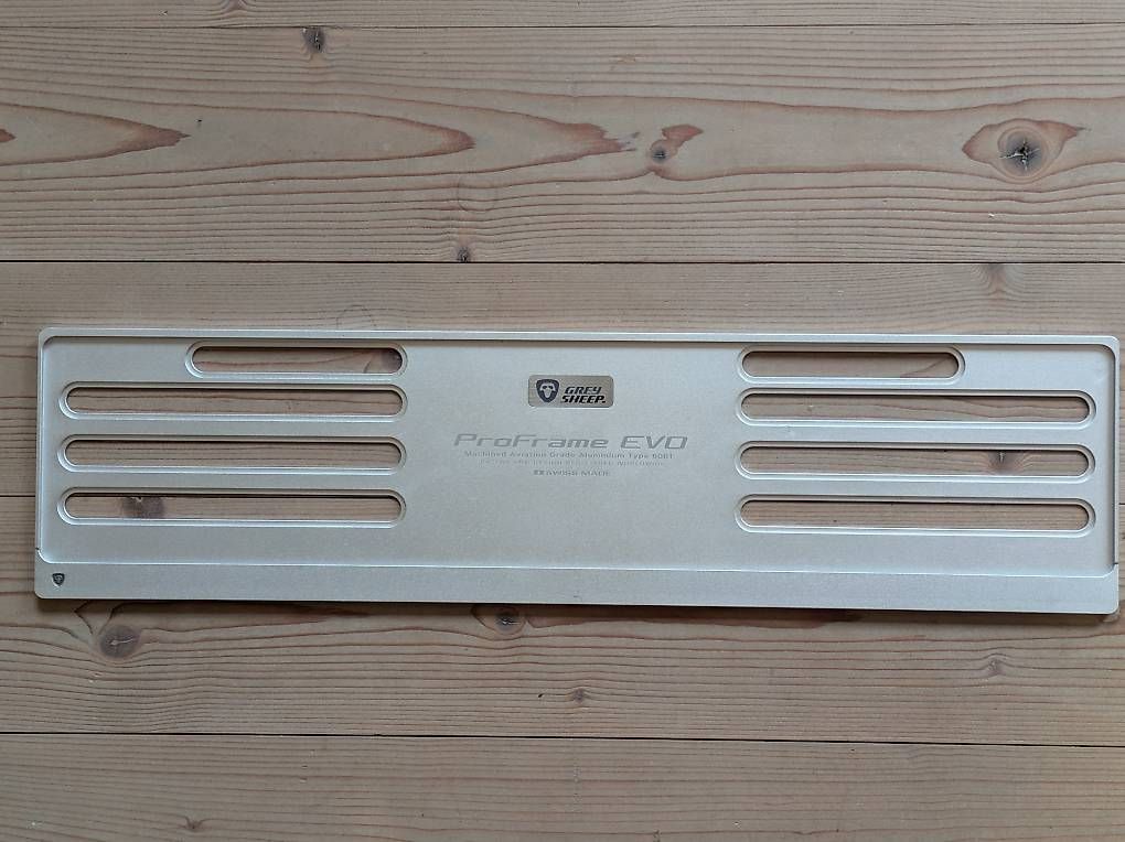 Alle Ersatzteile: ProFrame Wechselschildrahmen Phantom Silver – Neu (gemäss Beschreibung) aus Auslikon von stefanwey