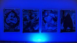 One Piece Sammelkarten Set 4er  Pack neuwertiger Zustand