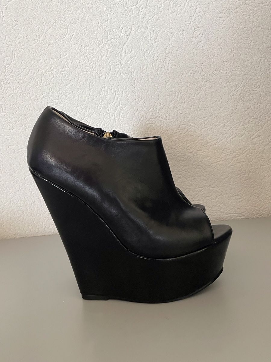 Scarpe da donna: Bottines compensées Sergio Todzi noires, taille 38 – Usato da Vuadens venduto da Nina11 1