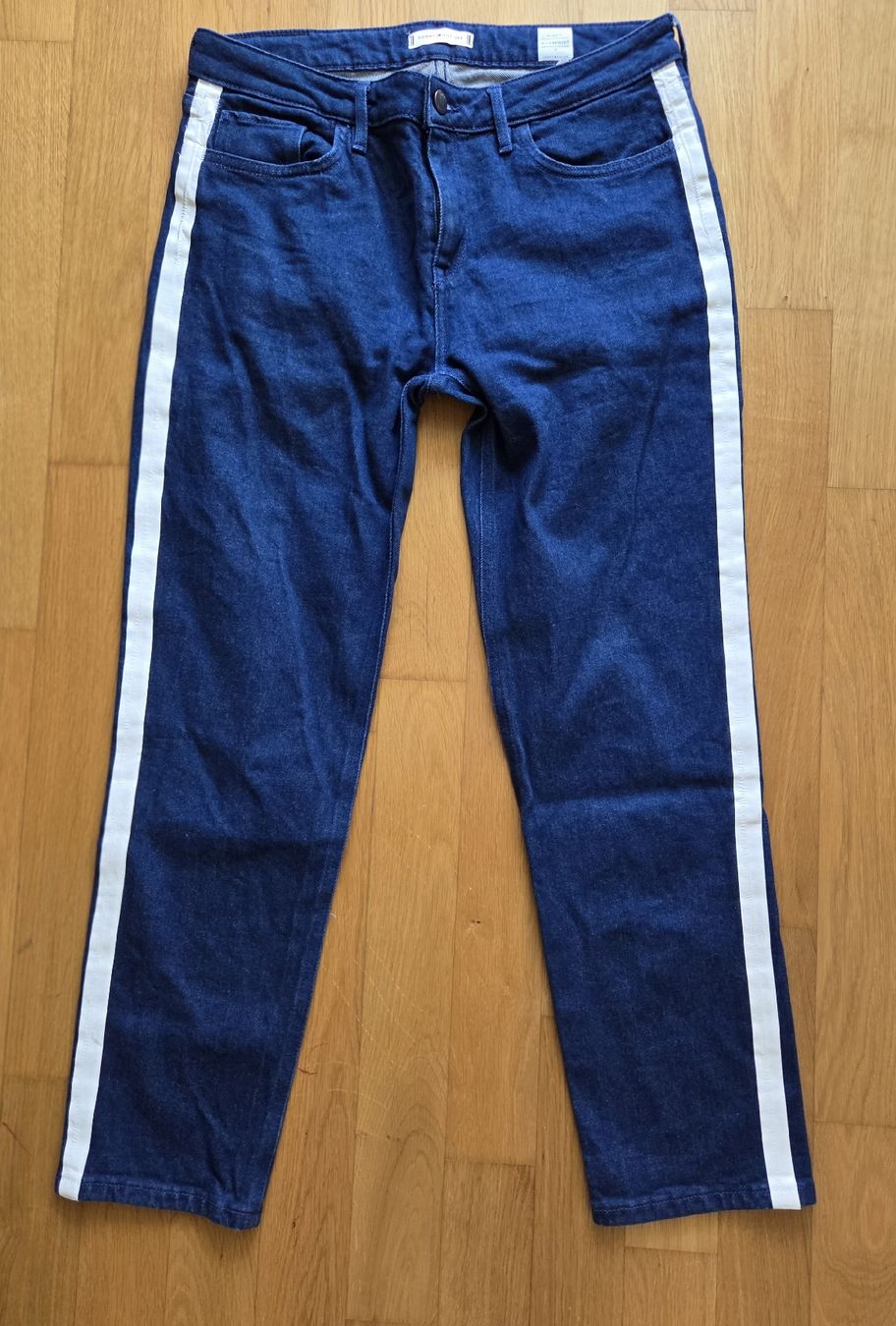 Tommy Hilfiger Jeans: Tommy Hilfiger Gr.31 neuwertig – Neu (gemäss Beschreibung) aus Stansstad von Urs-_6362
