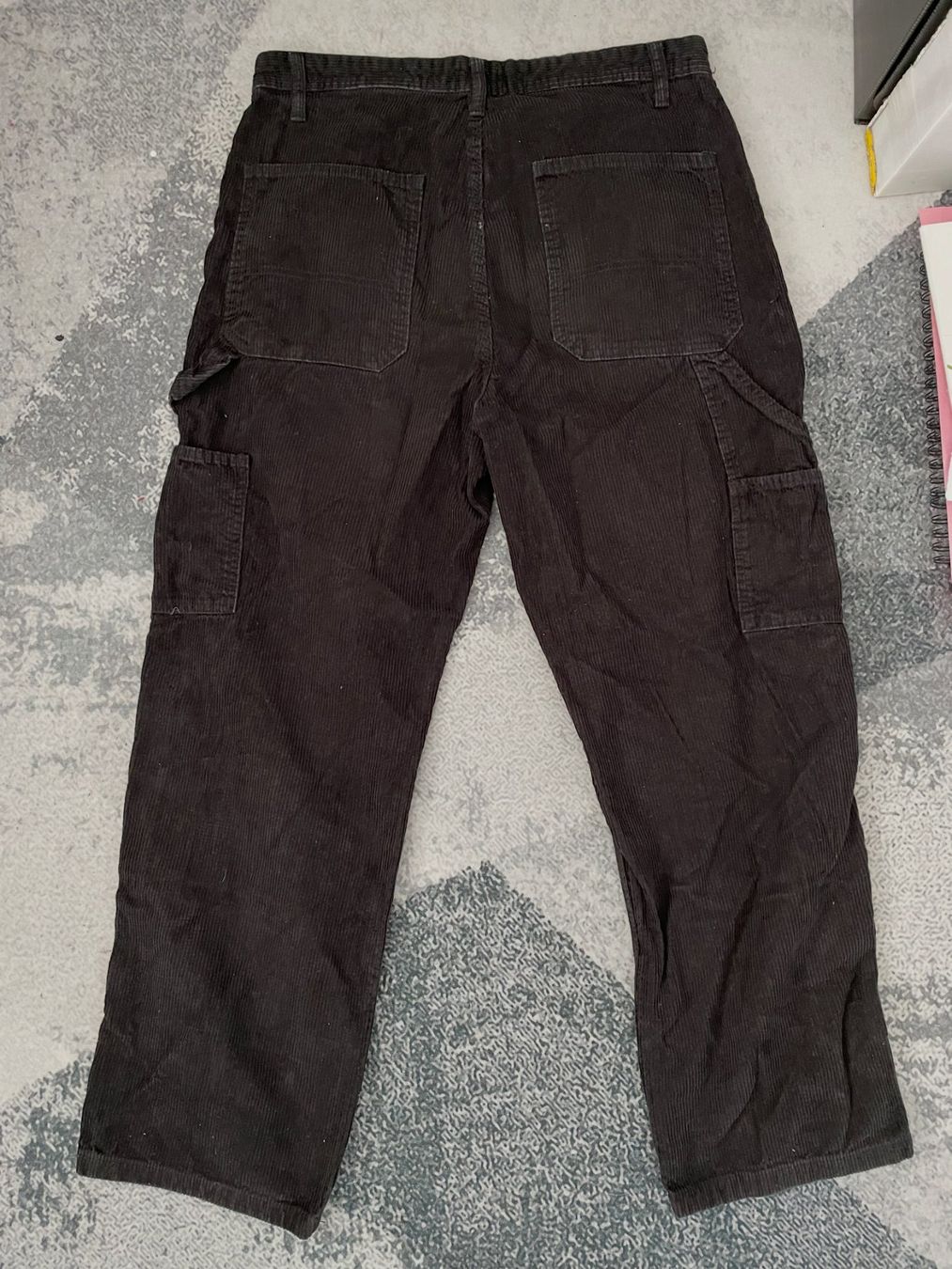 H&M Pantaloni: H&M - Relaxed Fit Pants – Usato da Chiasso venduto da Er_Mon 1