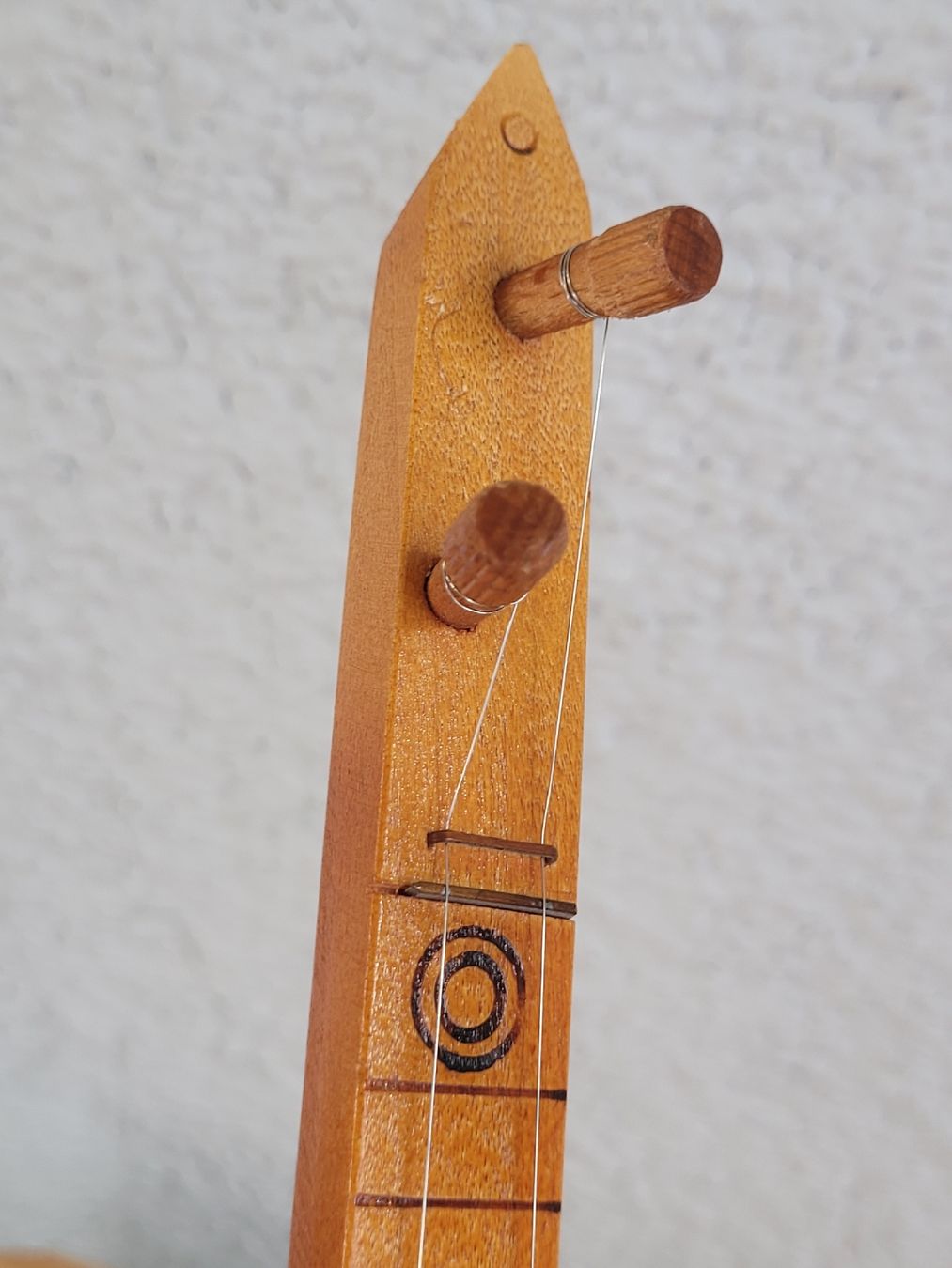 Tutte le decorazioni: Hübsche Vintage Çifteli 28cm Dekoration  – Usato da Buttikon SZ venduto da Renco 1