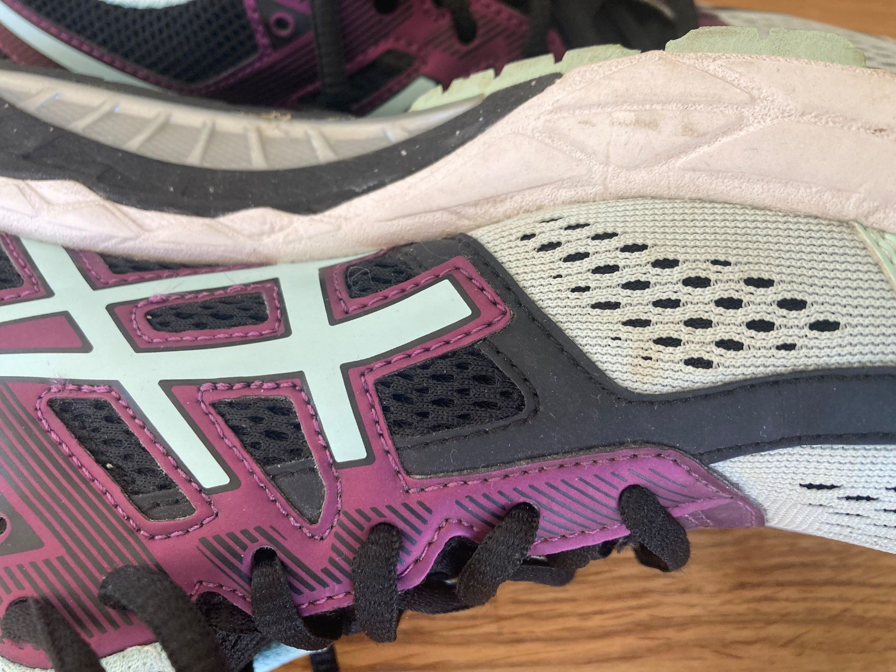 Asics Scarpe da uomo: Asics Gel-Foundation , taille39 – Usato da Confignon venduto da Gd8 2