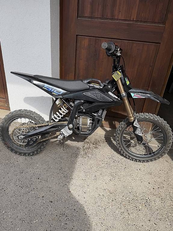 Mini Bike: Surron Hyper Bee Pitbike Kinder E-Motocross – Usato da Rüti ZH venduto da Olivia0909