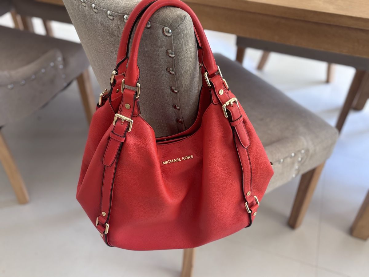 Michael Kors Borse da donna: Sac à main Michael Kors – Usato da Pully venduto da ama_vdv9