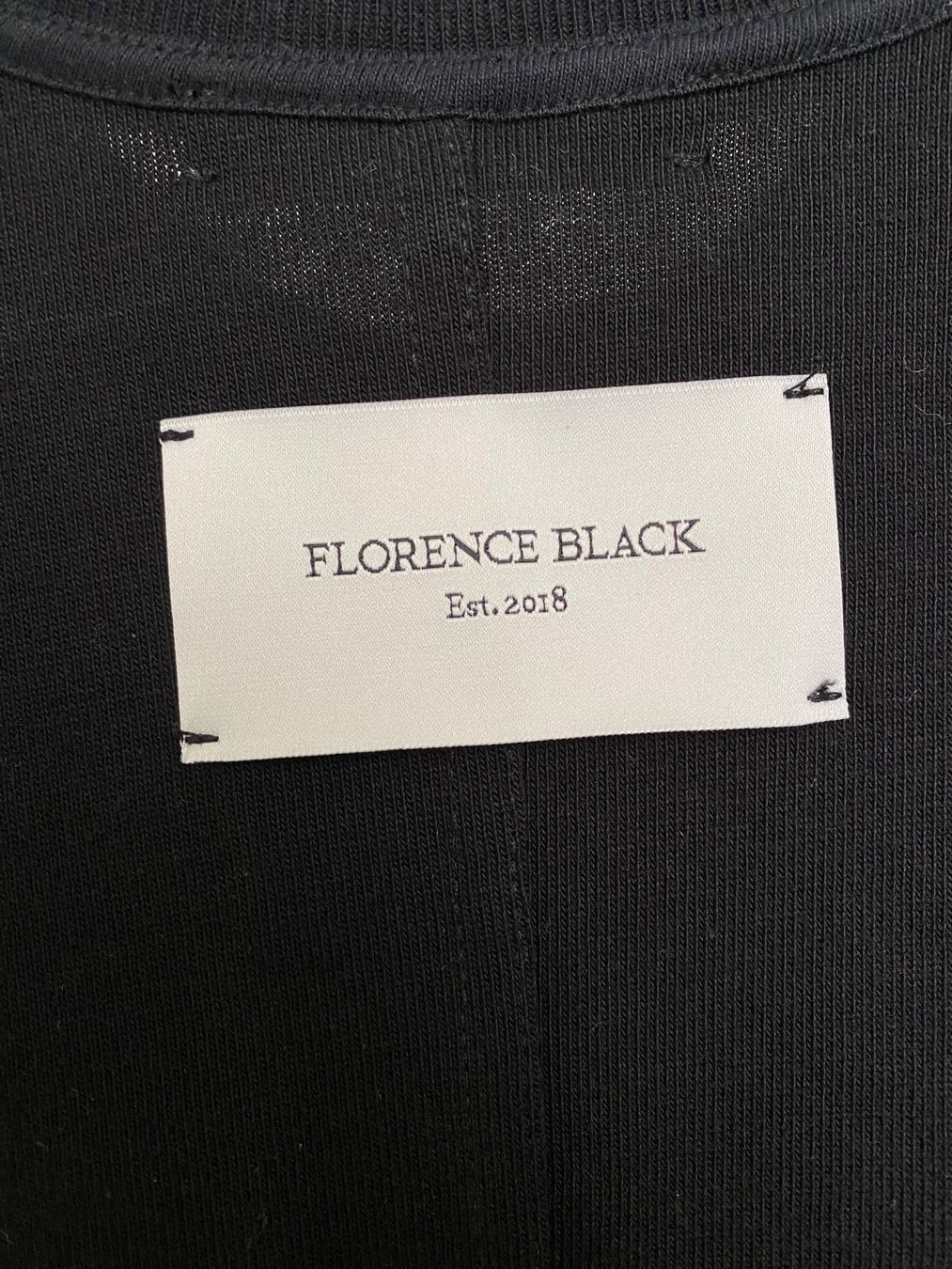 T-shirt: Florence Black Top – Usato da Biel/Bienne venduto da lichterhoh 4