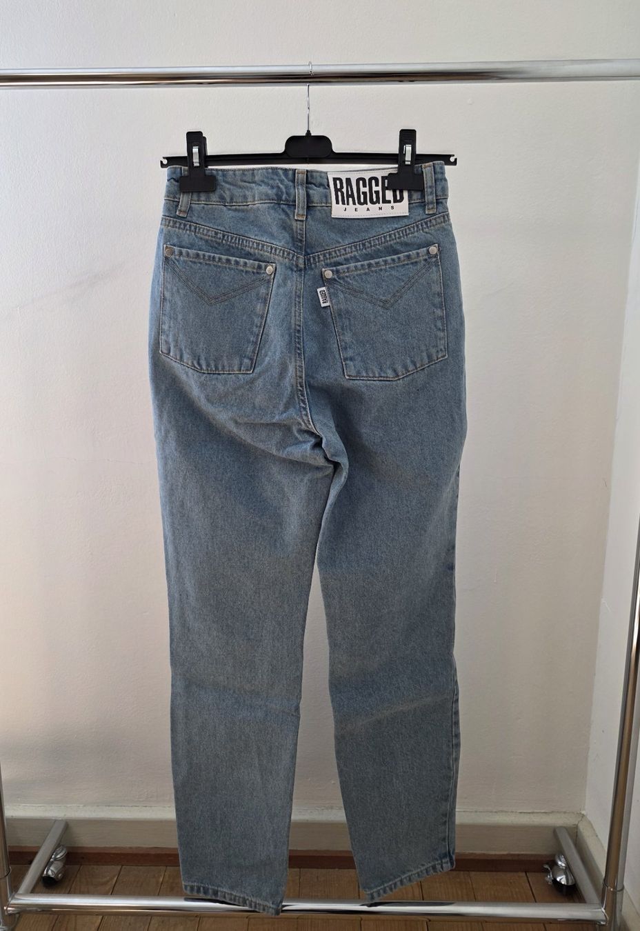 Jeans: Hellblaue Jeans The Ragged Priest – Nuovo (secondo la descrizione) da Rothenfluh venduto da sel_j856 1