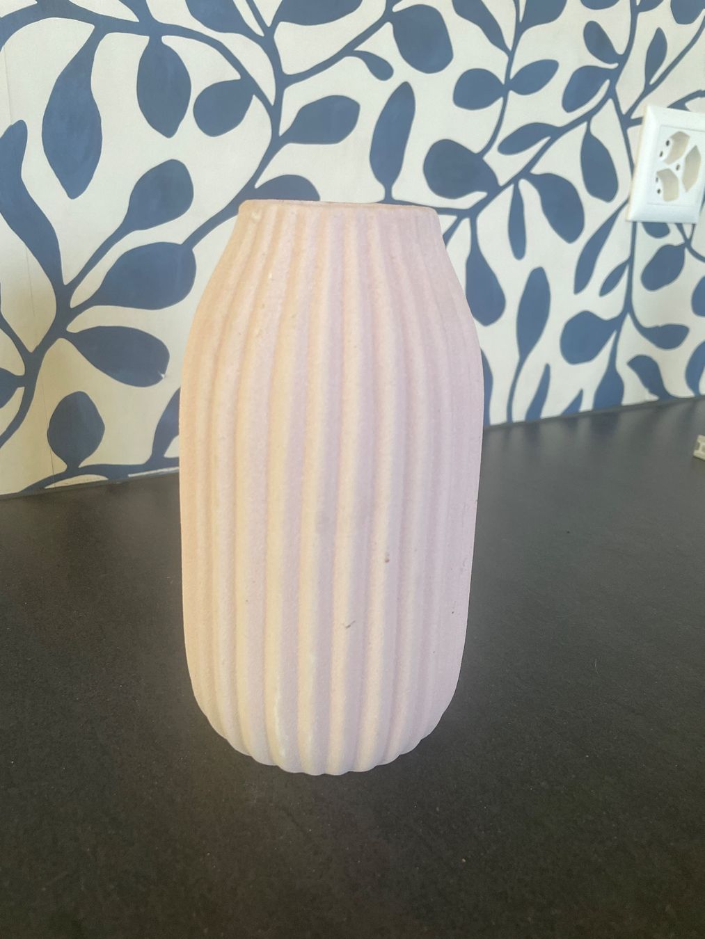 Vasi & Recipienti: Vase rosa – Usato da Bellach venduto da cosmoderm