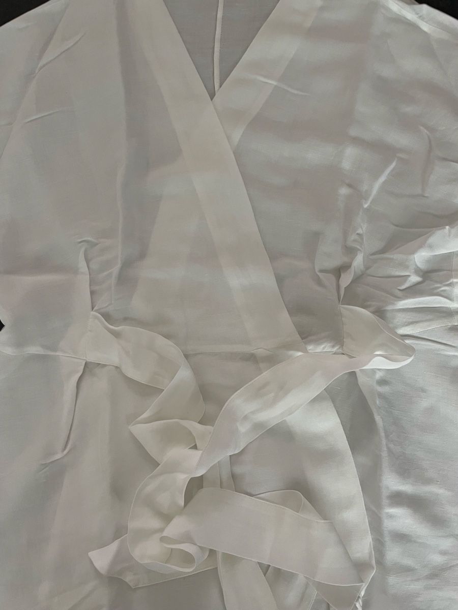 Zara Blusen: Elegant White Zara Blouse, Size S – Neu (gemäss Beschreibung) aus Cham von vsgesser 1