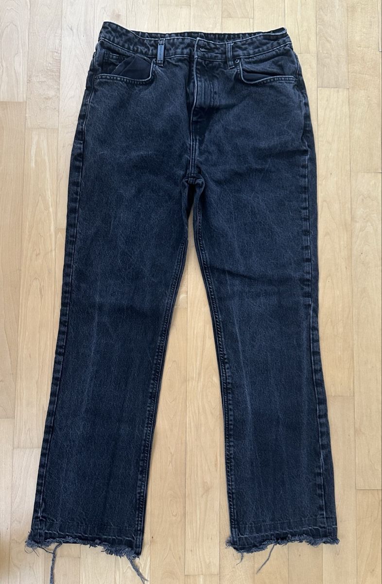 Lotti & Set di vestiti: Kleiderset Gr. S/M Jeans Gr. 32 – Usato da Oensingen venduto da dorian07 7