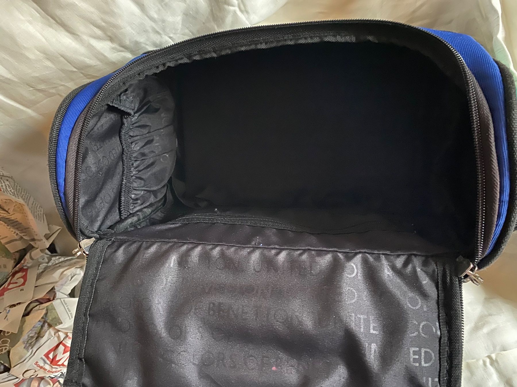 Benetton Taschen für Damen: Sac (Beautycase) Benetton – Gebraucht aus Geneve von Monthoux13 6