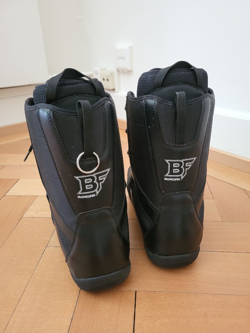 Board: Snowboard Boots & Bindings BF "The Jam" - EU 47 Black – Nuovo (secondo la descrizione) da Zürich venduto da Catalin27LCD 1