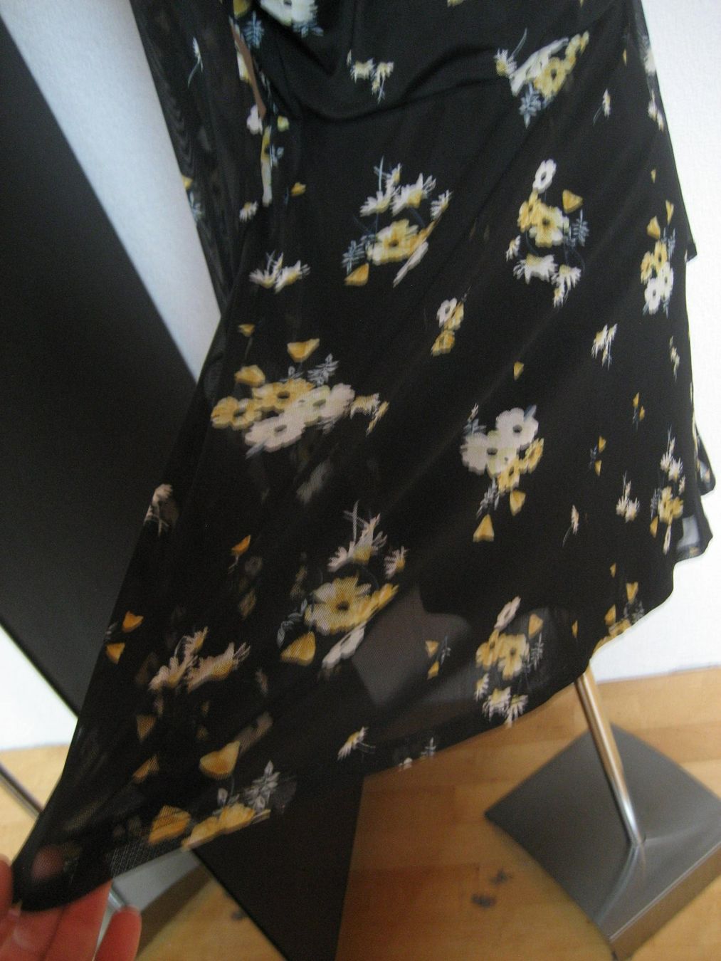 Vestiti: Robe EVEN&ODD taille L – Usato da Delémont venduto da marryb 3