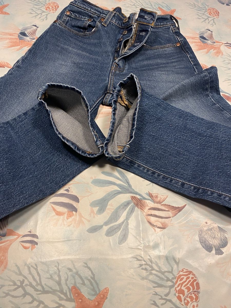 Jeans: Jeans Lévis 501 W26 L30 – Gebraucht aus Massonnens von chr_swp9 2