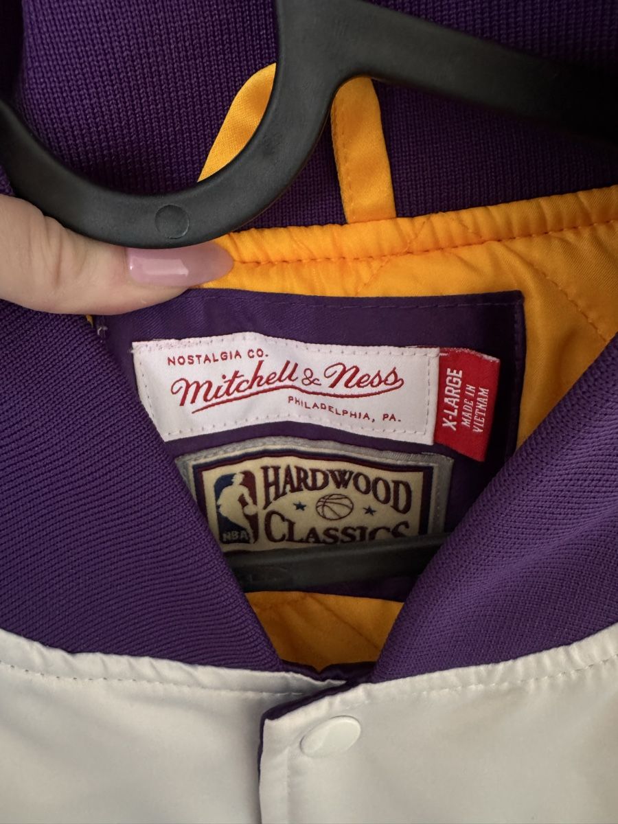Giacche: Lakers Collagejacke – Nuovo (secondo la descrizione) da Alpnach Dorf venduto da rie_72hw 2