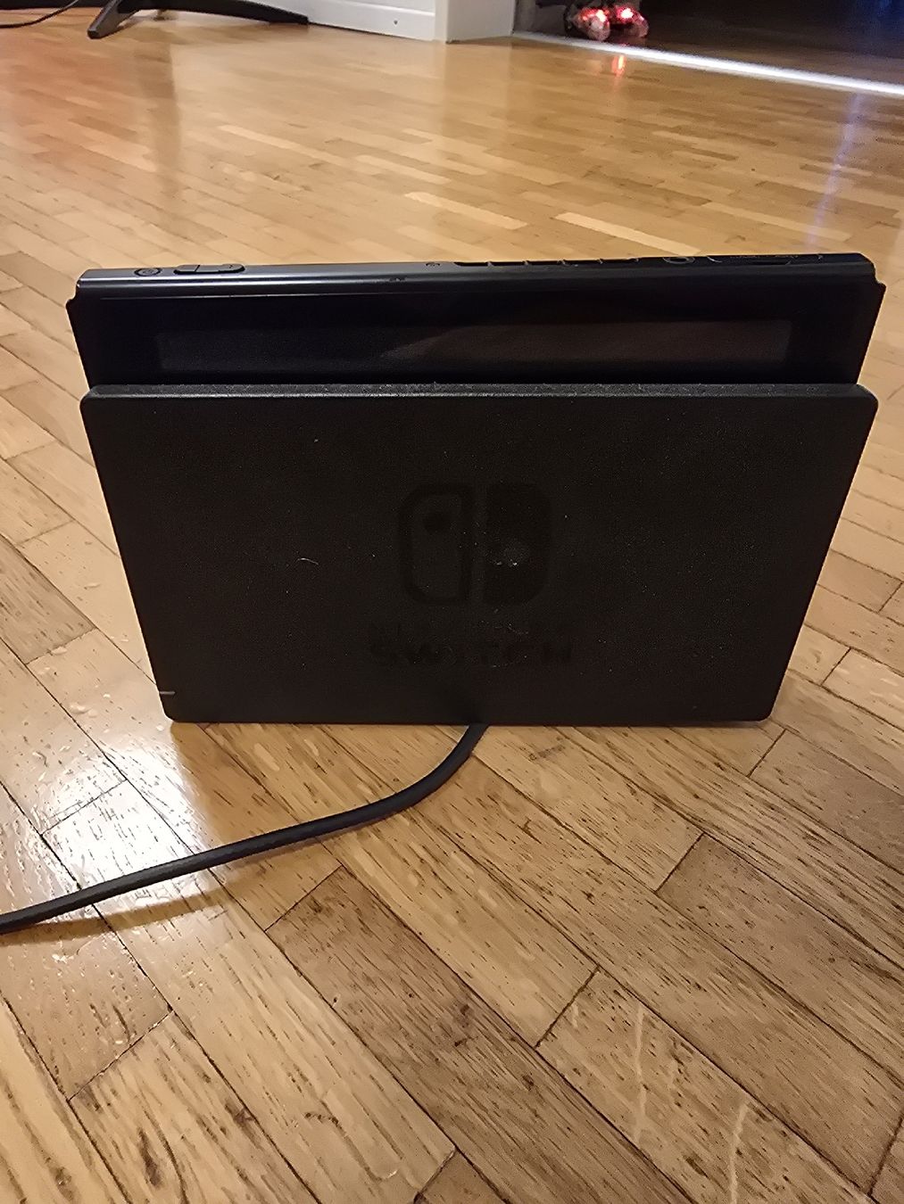 Nintendo Consoles: Nintendo Switch1 Dock and Controllers – D'occasion à Jona par nin_qcj5 2