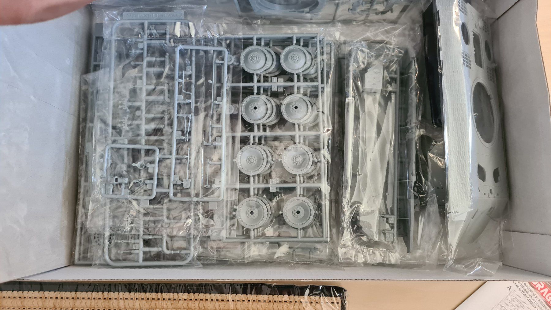 Kit di modellismo & Modellini statici: 1:35 Panther D mit Zimmerit - Dragon 6428 – Usato da Bassersdorf venduto da jackbmw 9