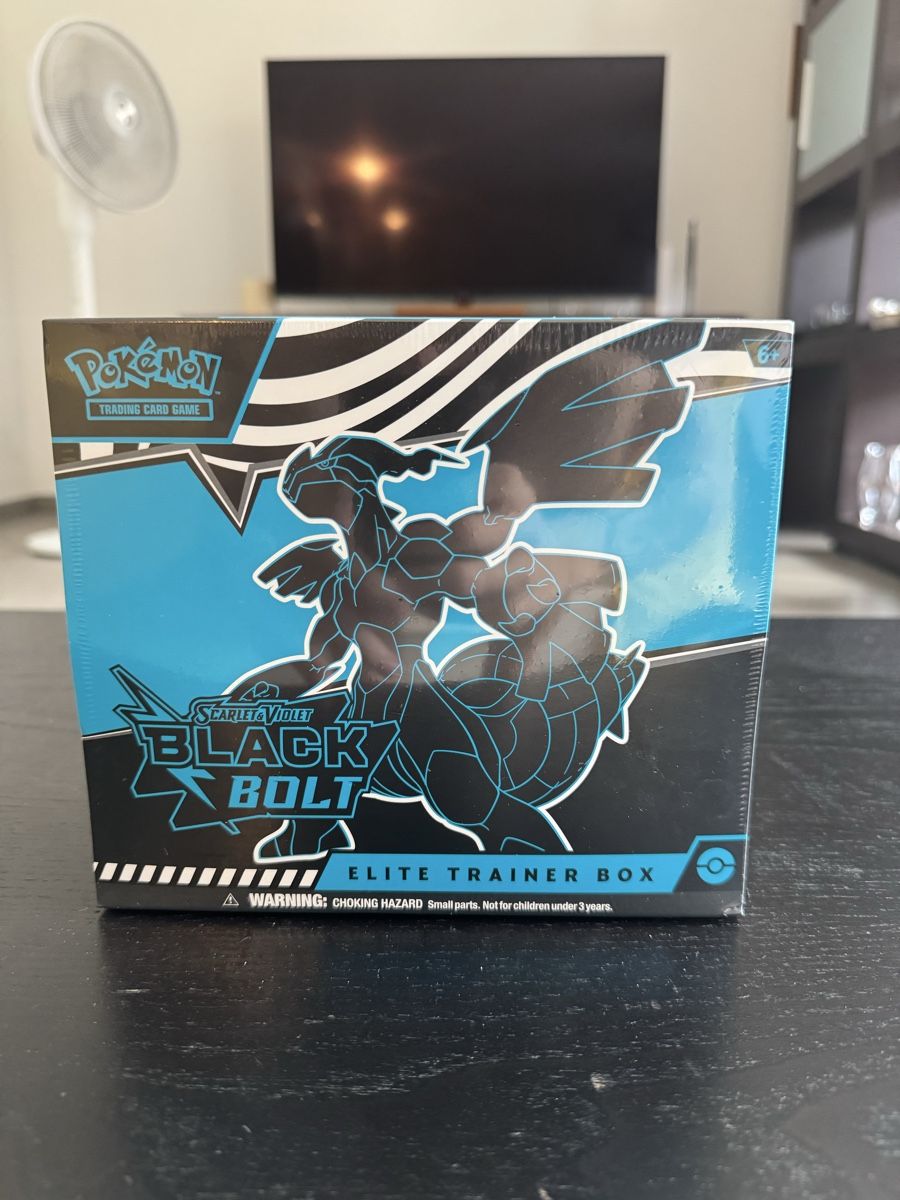 Pokémon Carte collezionabili: Black Bolt - Pokemon Elite Trainer Box - ETB - Sealed - ENG – Nuovo e nell'imballaggio originale da Bellinzona venduto da TheCarden