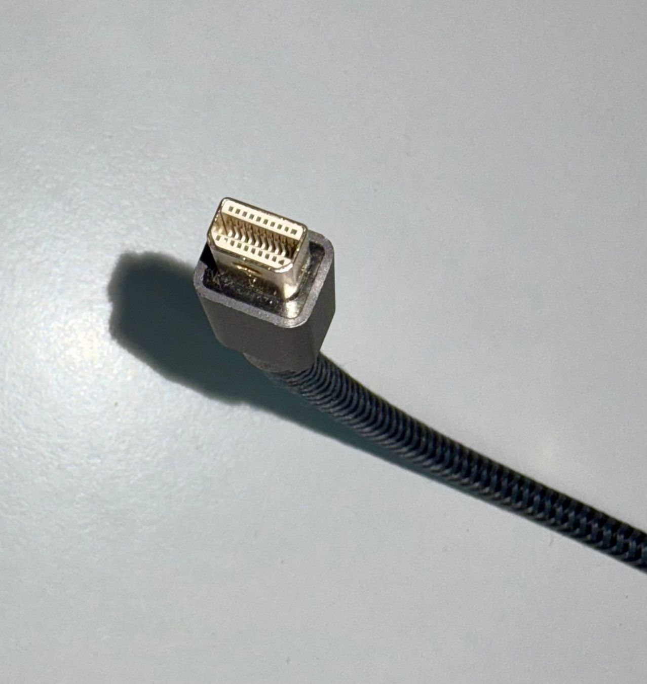Adapter: VANKY Mini DisplayPort to HDMI Adapter – Gebraucht aus Safenwil von gemeinsamX 1