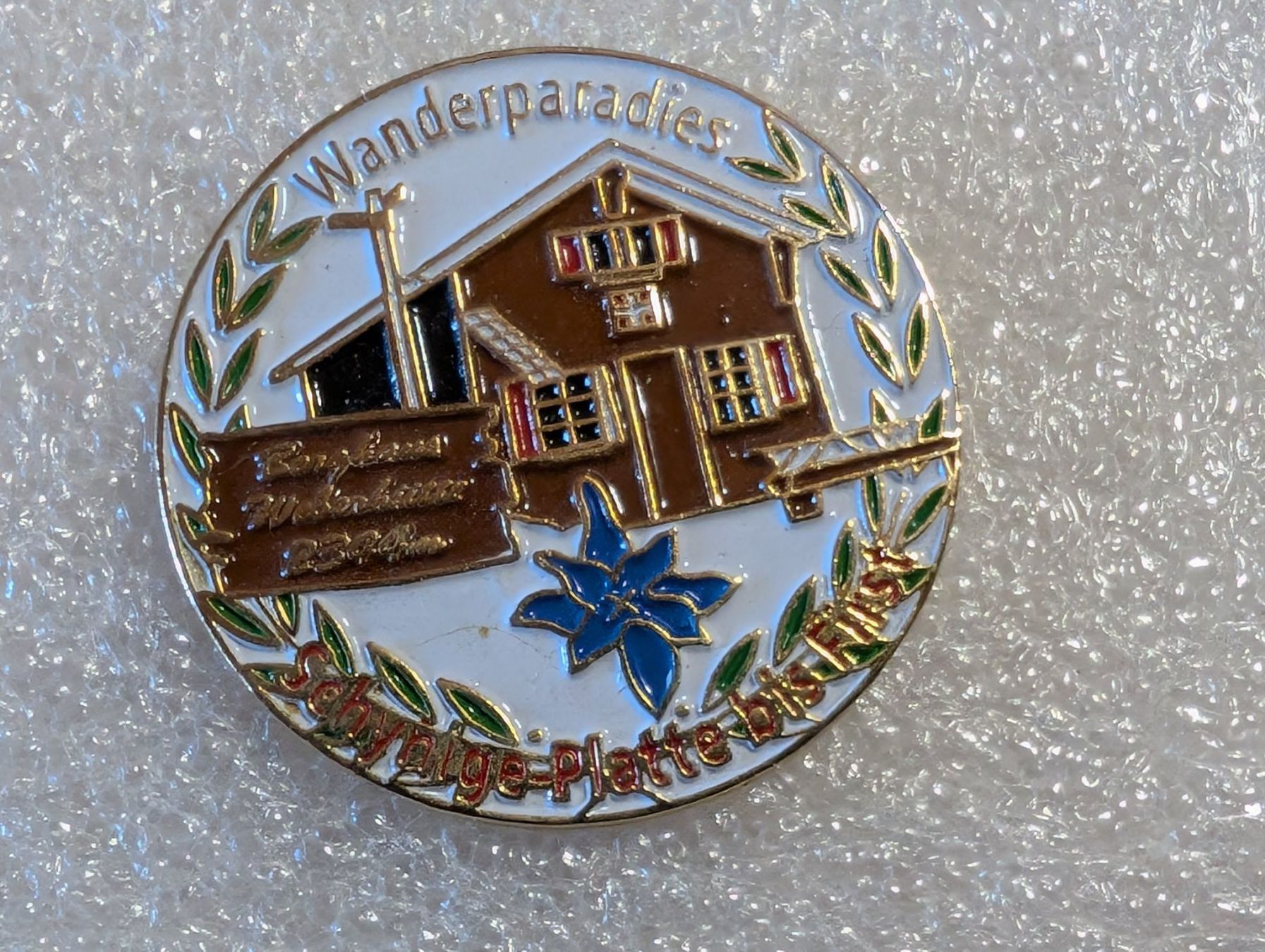 Placchette & Badge: Ansteckpin 284: Wanderparadies – Usato da Oppligen venduto da Pin-Fall-Shop