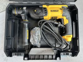 DeWalt D25134K Kombihammer – Profi-Bohrhammer