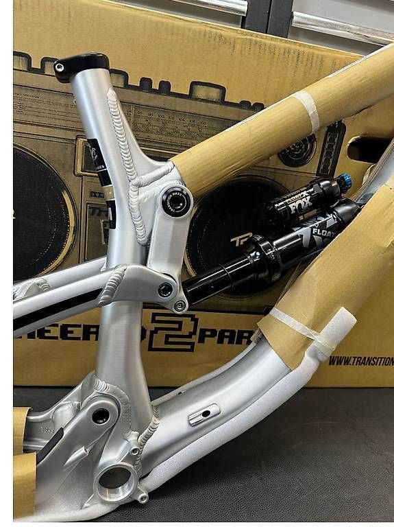Velos: Transition TR11 Frame gr.M – Neu und originalverpackt aus köniz von one80shop 1