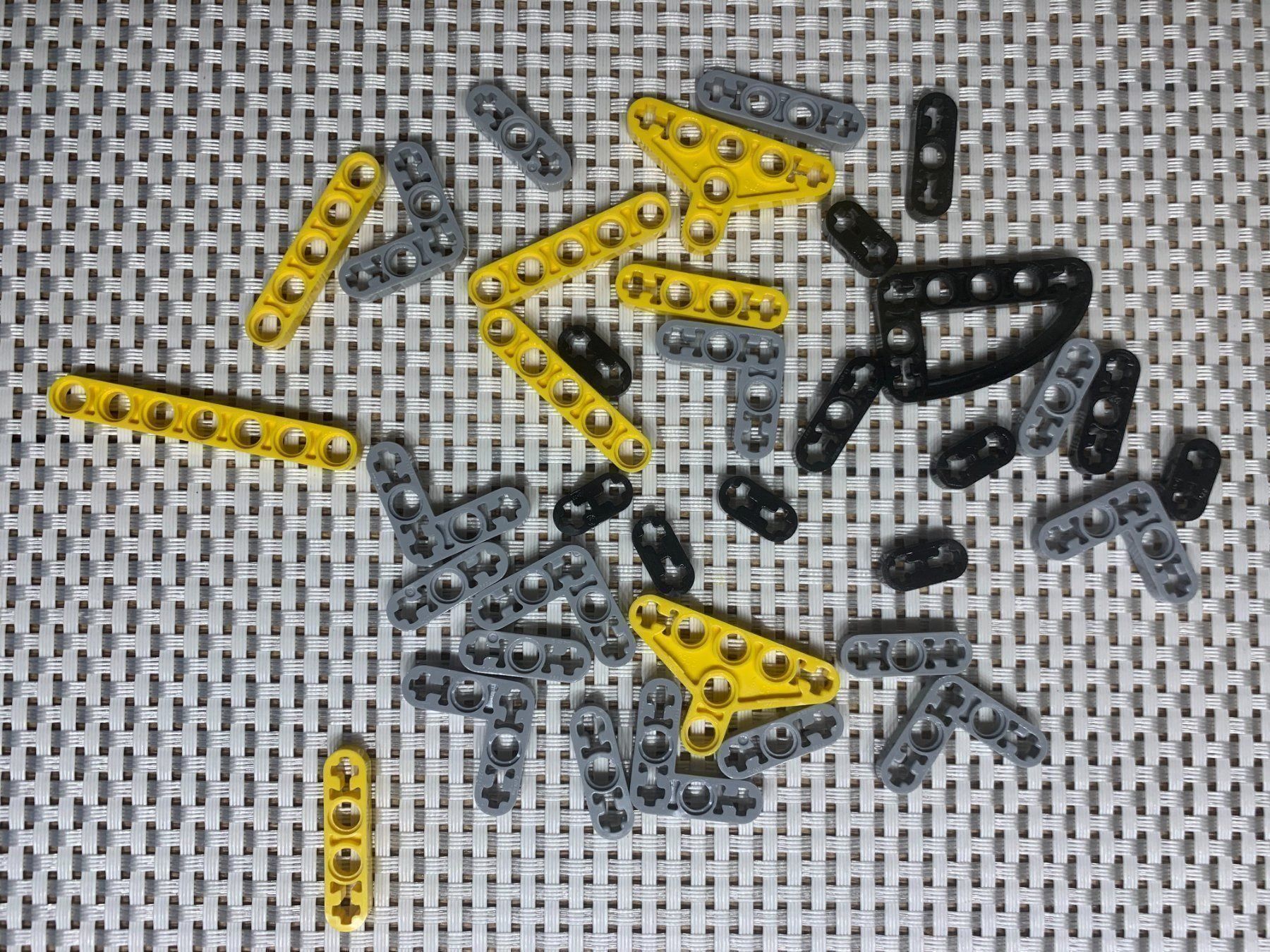 Lego Kit di costruzioni: Lego Technik flache Lochbalken 8043 – Usato da Buochs venduto da Techtelmechtel