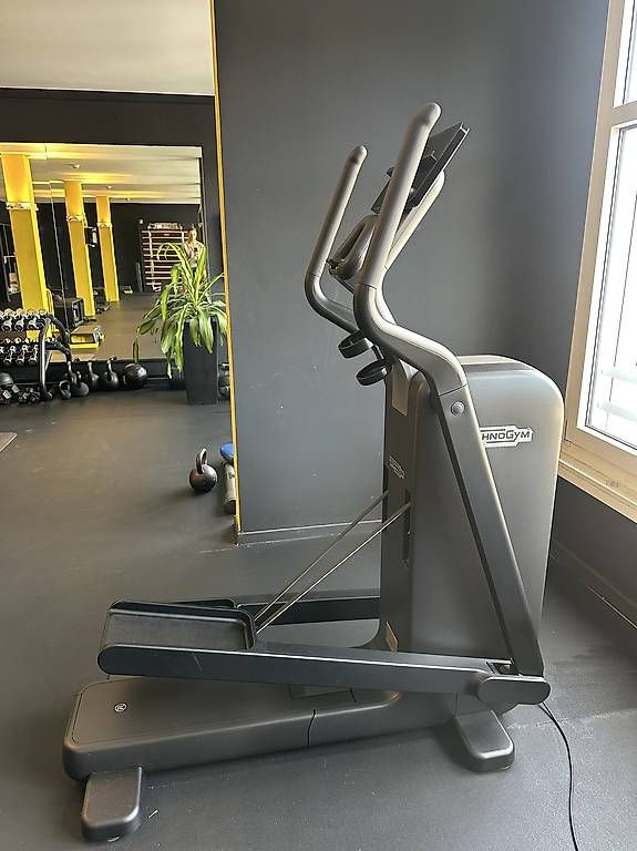 Hometrainer: TECHNOGYM ELLIPTICAL – Gebraucht aus Breganzona von Ivan78
