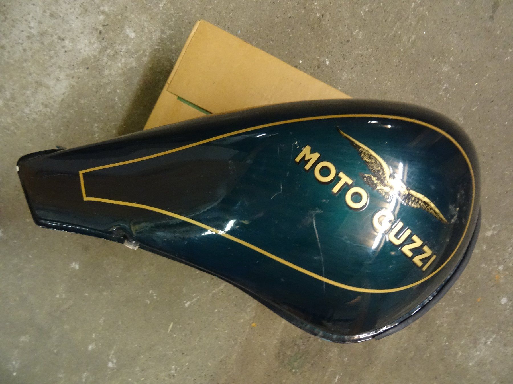 Moto Guzzi Toutes les pièces détachées moto: Benzintank MOTO GUZZI 750 Nevada, – D'occasion à Niederbipp par mission55impossibile 2