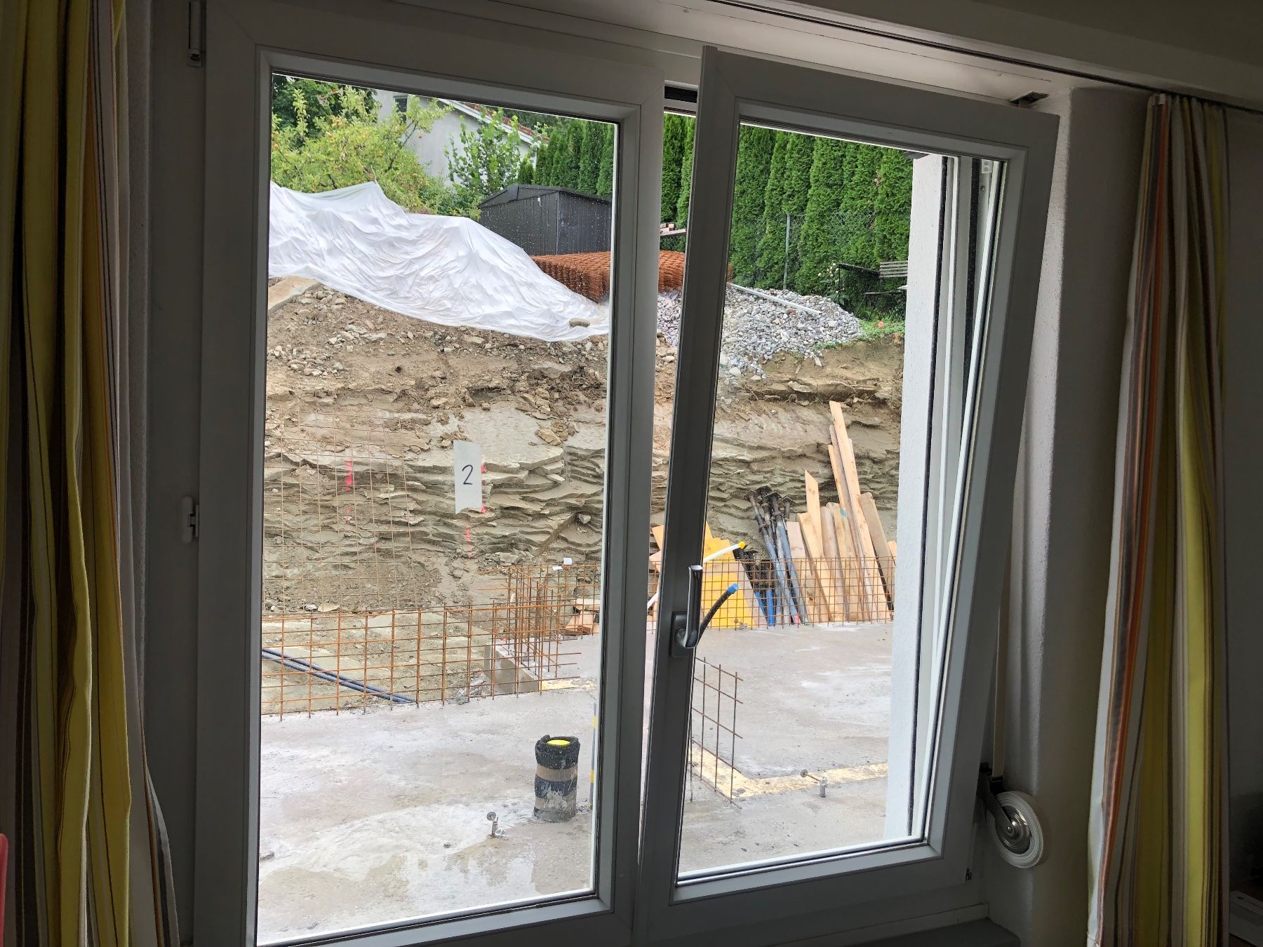 Fenster: Fenster mit 2 Flügel aus Kuststoff – Gebraucht aus Ebikon von Maximal11 1