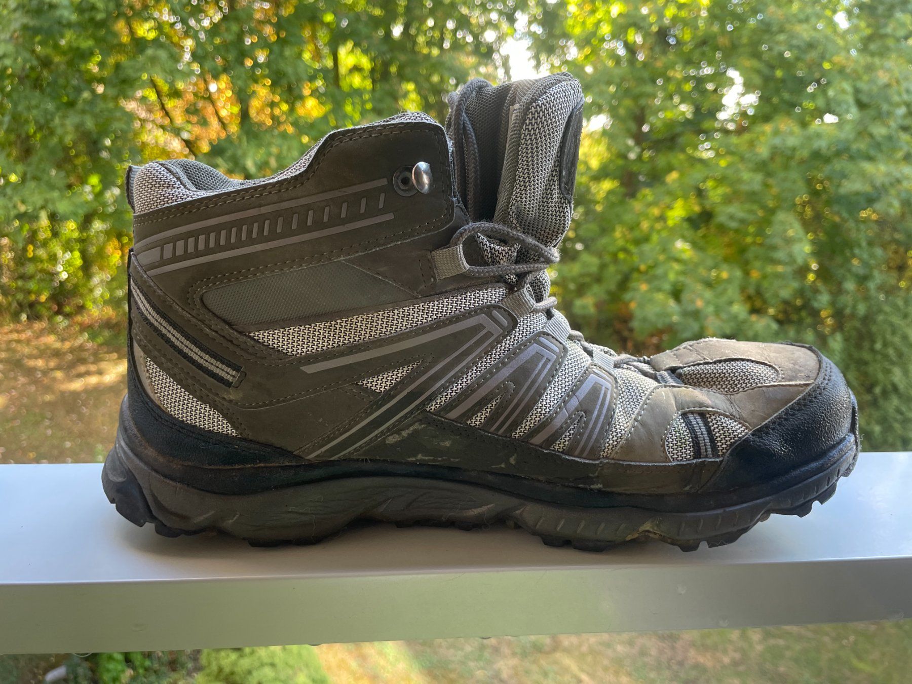Chaussures hommes: Wanderschuhe Grösse 45 – D'occasion à Zürich par liam.erlach 2