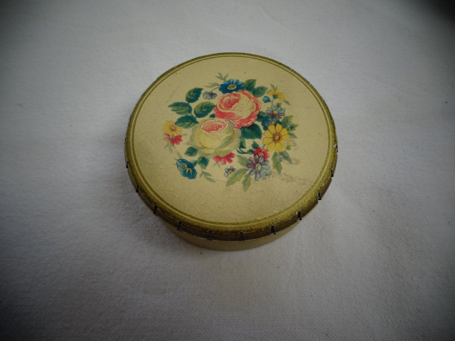 Portagioie: Schatulle Blumenmotiv – Usato da Neerach venduto da jenny062