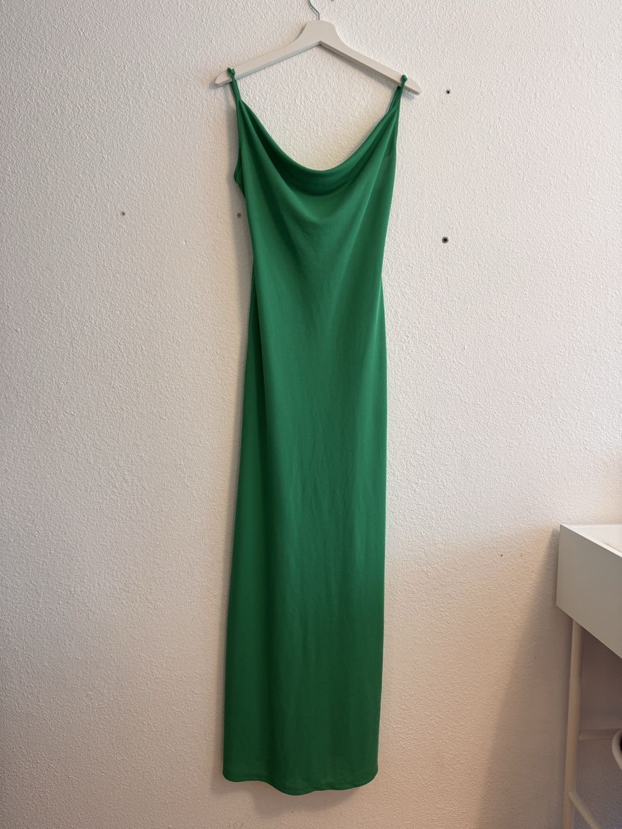 Pull&Bear Kleider: robe verte femme Pull&Bear, XS – Neu (gemäss Beschreibung) aus Lausanne von Michel_Ozcan