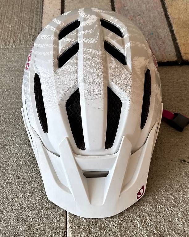 Caschi: Velohelm – Usato da Fahrni b. Thun venduto da Joer1 1