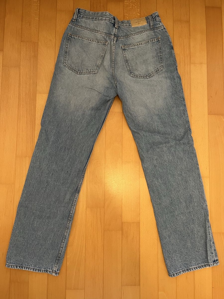 Bershka Jeans: Bershka Jeans - Straight fit – Nuovo (secondo la descrizione) da Weiach venduto da deb_7zrg 2