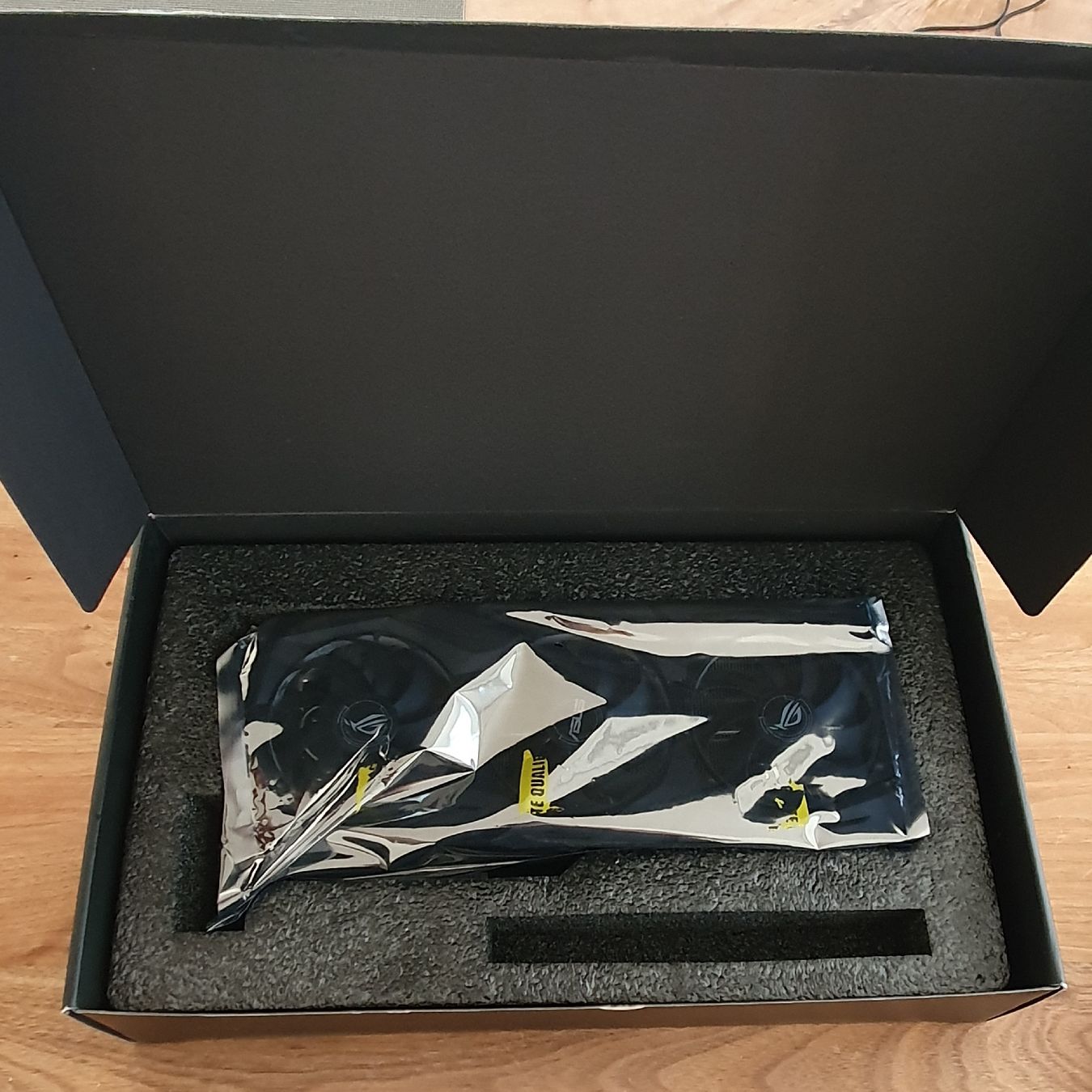 Grafikkarten: ASUS GEFORCE ROG STRIX RTX 2080 OC (8GB) – Gebraucht aus Luzern von Alles15stutz 9