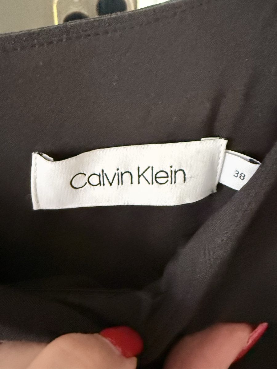 Calvin Klein Robes: Robe élégante Calvin Klein – Neuf (Voir description) à Grône par ukr_2qbg 3
