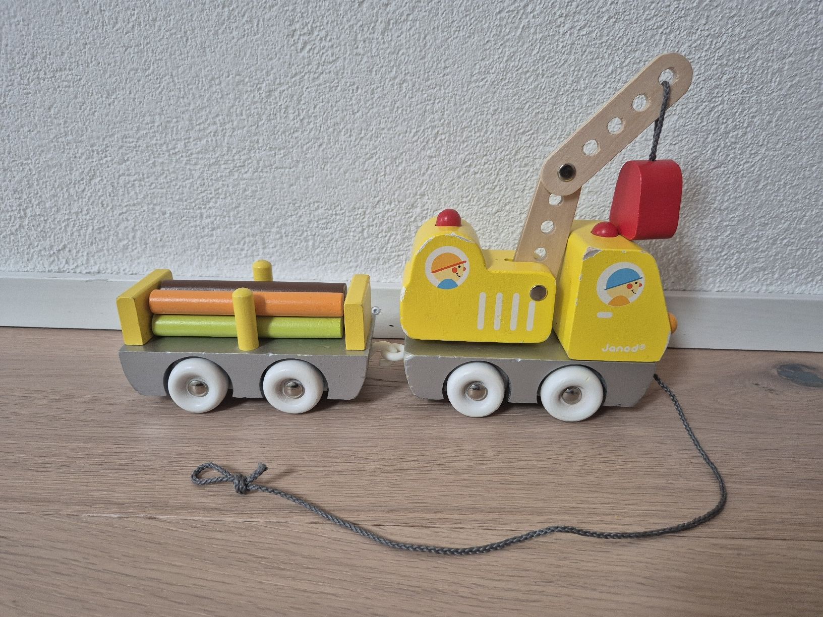 Giocattoli: Kranlastwagen aus Holz – Usato da Humlikon venduto da Holly8