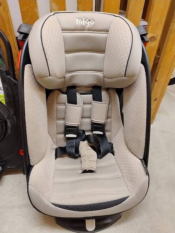 Sièges auto: Siege auto Migo Saturne – D'occasion à Gland par vit_9dmt