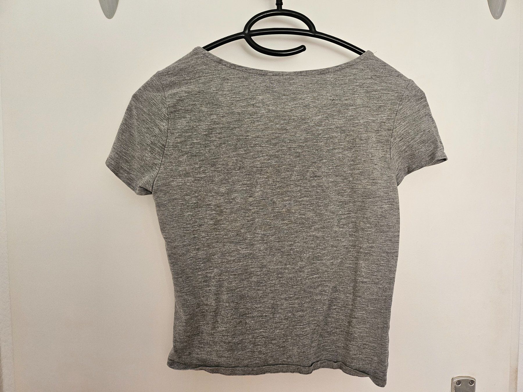 H&M Top: Top/Oberteil Damen in Grau, H&M, Grösse S – Usato da Zürich venduto da natalos 1