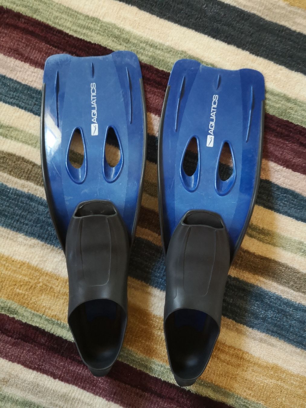 Flossen, Masken & Schnorchel: Schwimmflossen Gr 30-32 – Gebraucht aus Vordemwald von Esel04