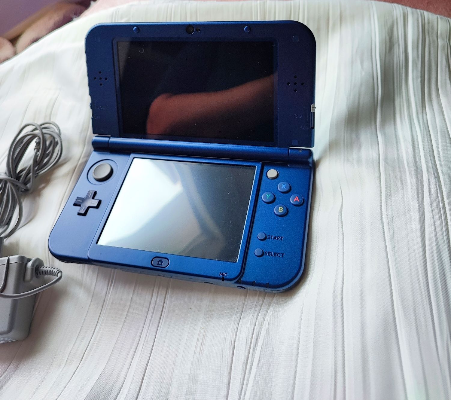 Nintendo Consoles: New Nintendo 3DS XL – D'occasion à Zollikofen par zar_j67f 6