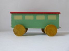 Schöner Holz Eisenbahn Wagen, 18cm, antik