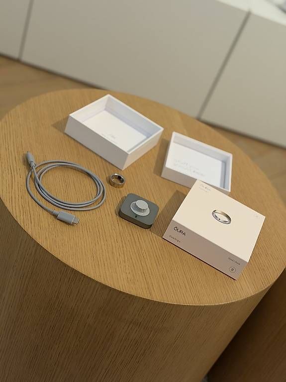 Anelli: Oura Ring 4 Grösse 8 Gold – Usato da Basel venduto da Ohschaumal
