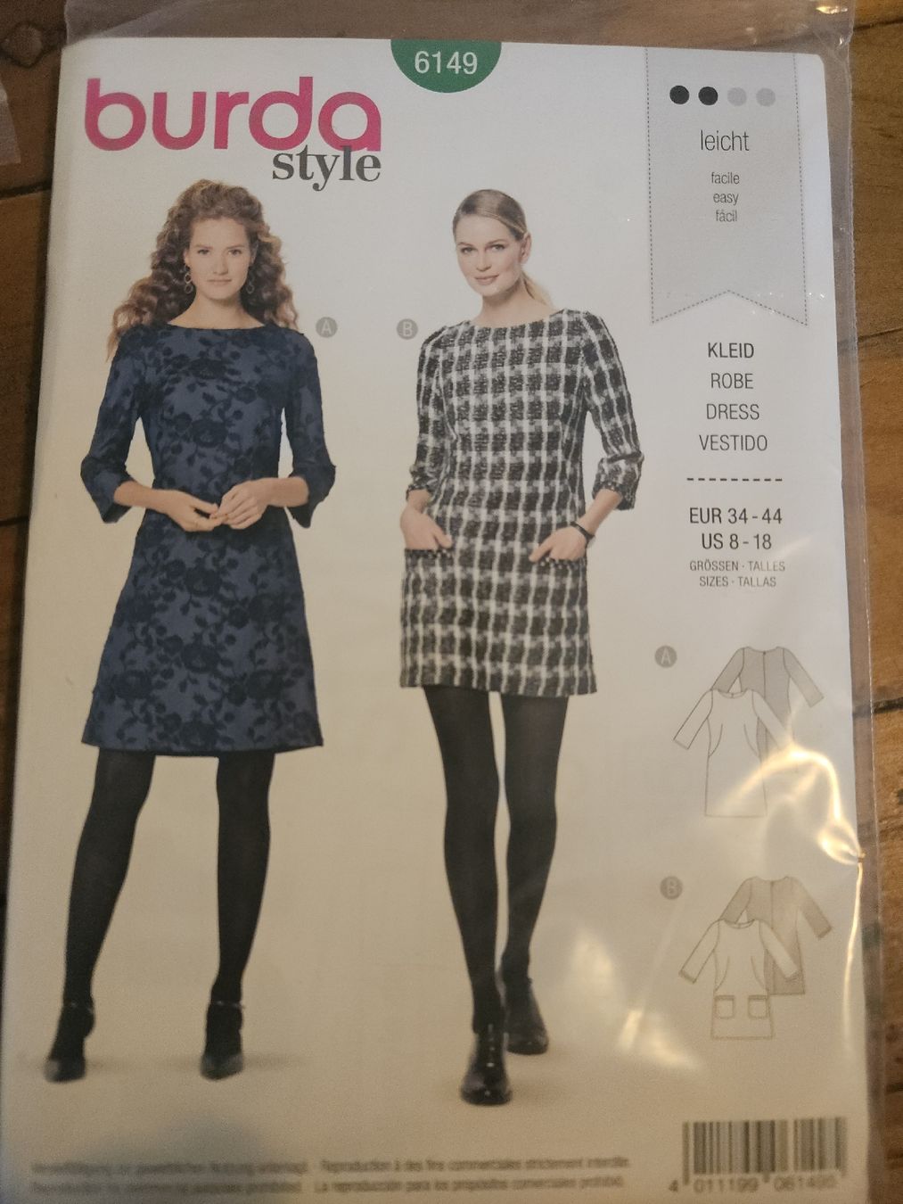 Schnittmuster: patron Burda robe 34 à 44 – Neu und originalverpackt aus Thônex von lacomtessedesfees